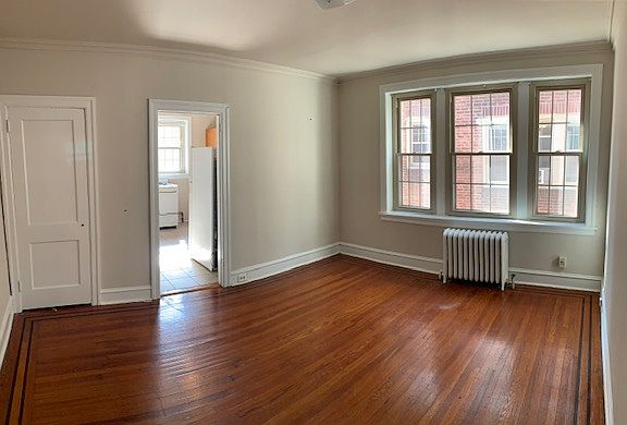 5th image of 4530 Osage Ave #B202