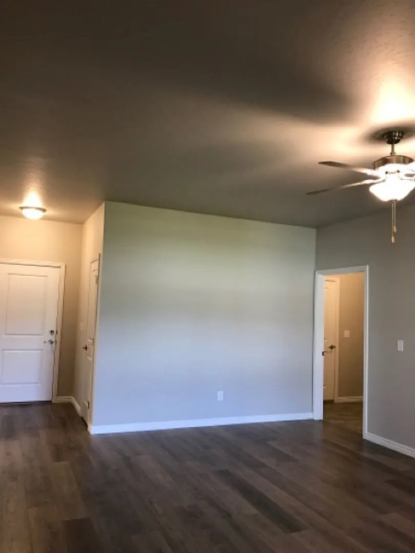 1243 Langford Way — Photo 2