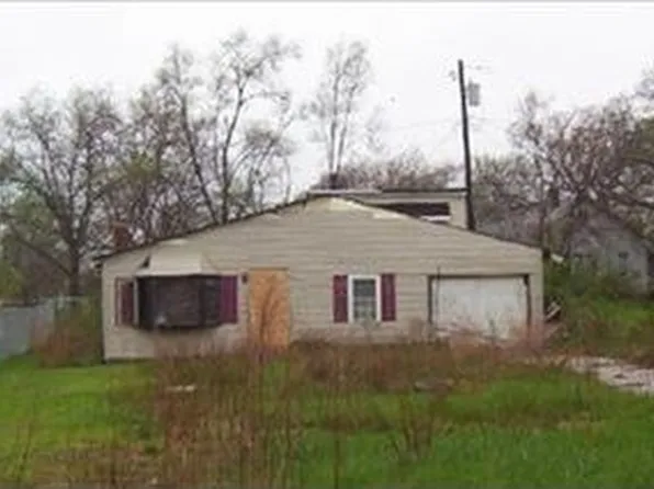 3756 Vermont St, Gary, IN 46409