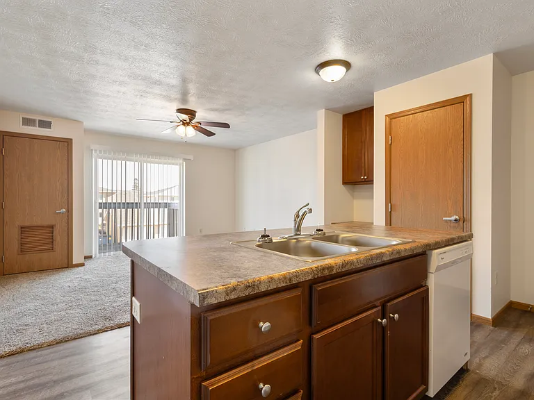 Meadows Apartments — Photo 18