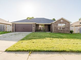 5409 SW Regent Rd, Bentonville, AR 72713