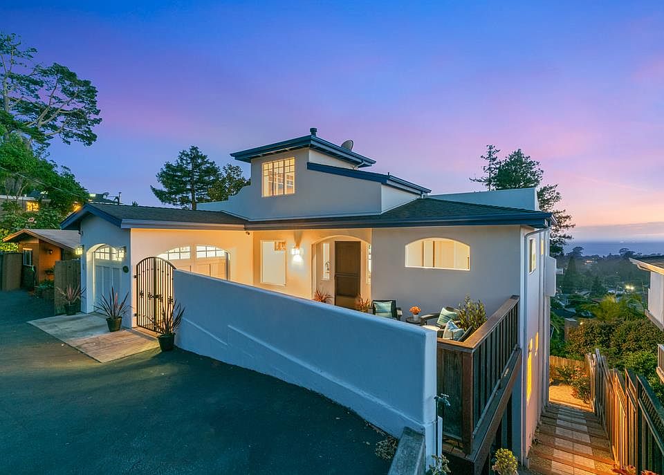 1st image of 534 Vista Del Mar Dr