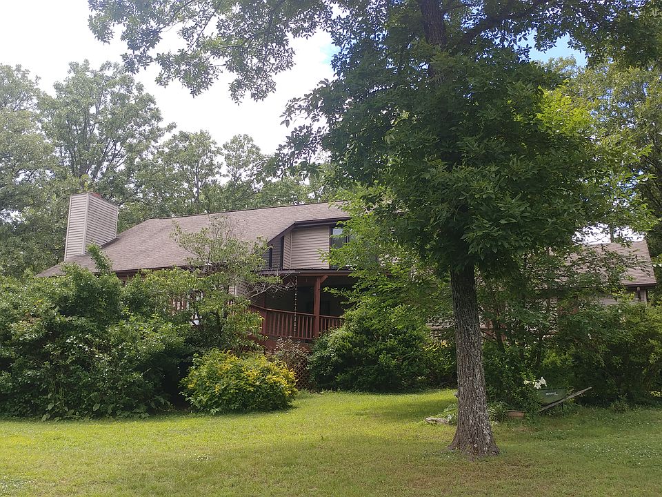 1st image of 56 Oakwood Dr