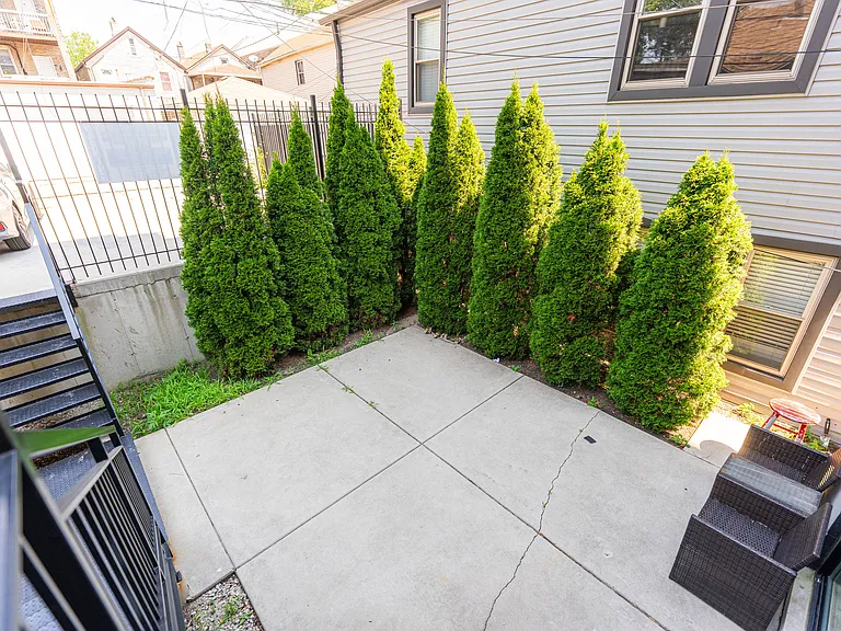 2108 W 18th Pl #2 — Photo 19