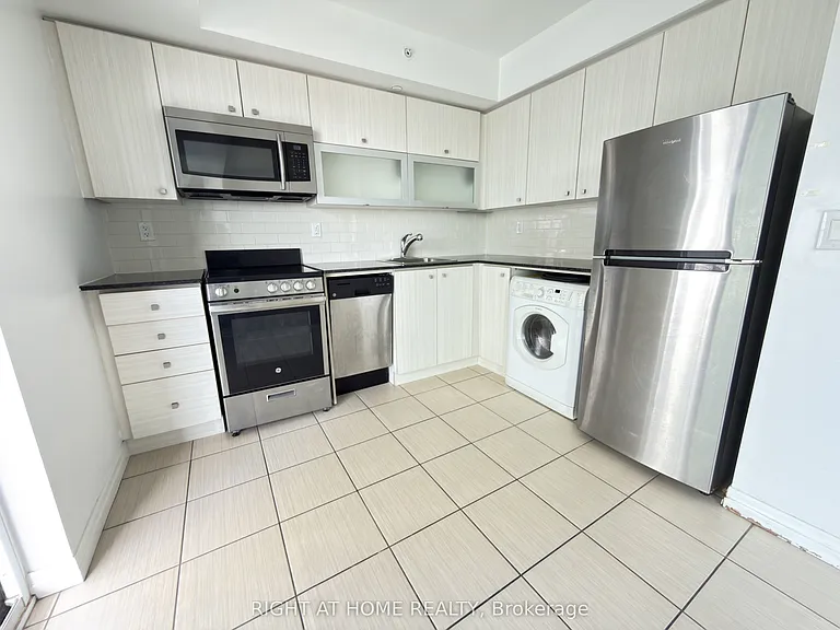 275 Yorkland Rd #2803 — Photo 7