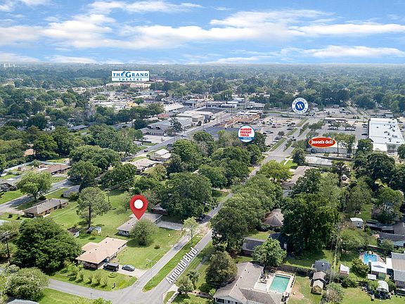 4th image of 210 Arnould Blvd
