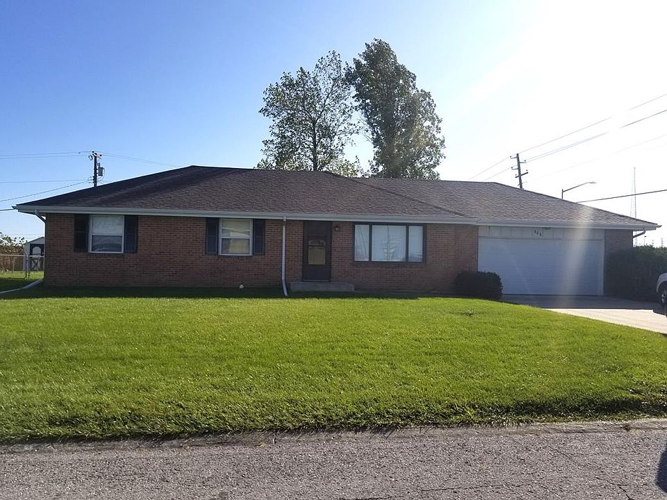 1st image of 202 Suburban Dr
