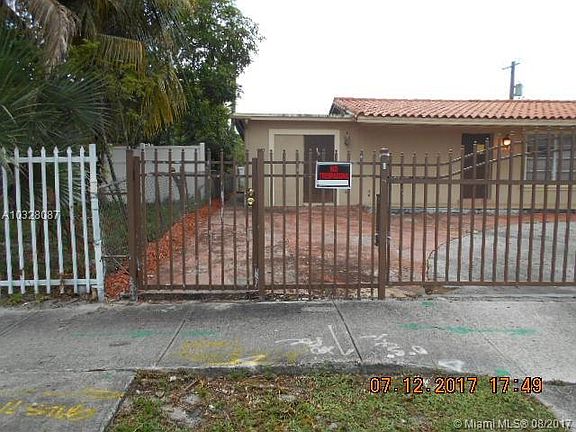 2nd image of 20503 NW 47th Ave