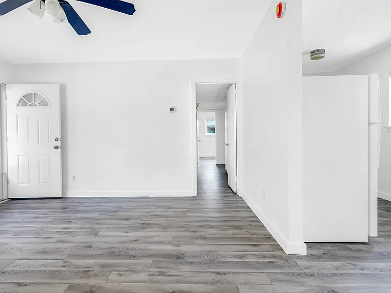 22 Laurie Dr NE — Photo 14