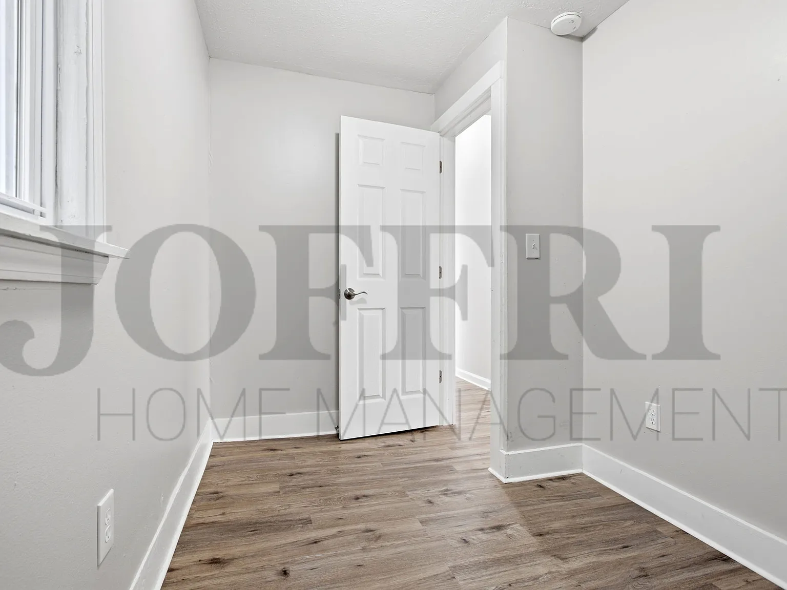 2 bed, $1,099 — Photo 4