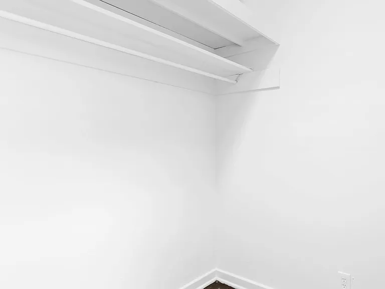 Magnolia Court — Photo 18