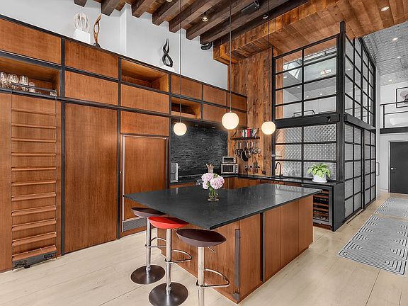 4th image of 60 E 13th St Penthouse W