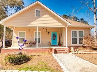 9313 Guywood Rd, Moss Point, MS 39562