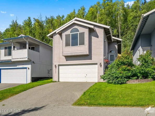 20431 Granite Park Cir, Eagle River, AK 99577