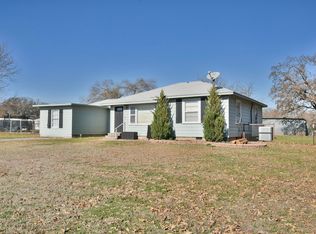 282234 Croy Rd, Comanche, OK 73529