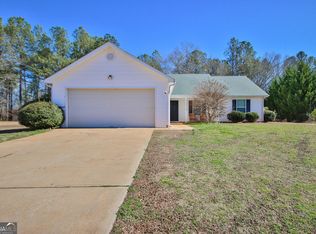 40 Arthurs Ln, Covington, GA 30016
