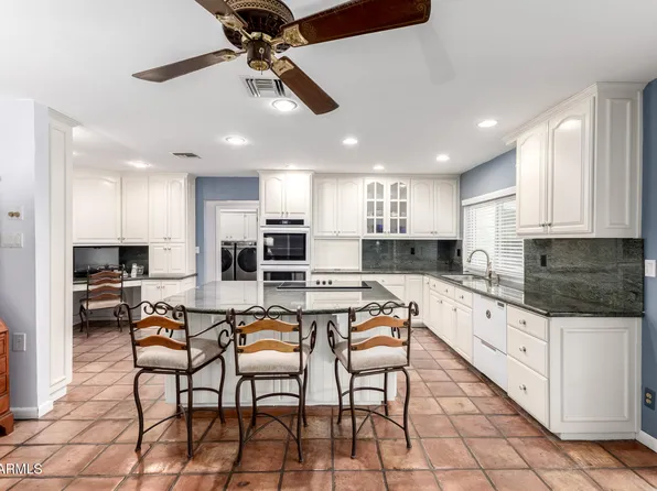 5116 E CHARTER OAK Road, Scottsdale, AZ 85254