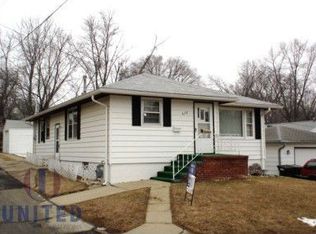 610 33rd St, Sioux City, IA 51104