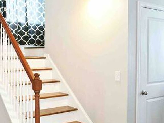 4th image of 4937 W Liberty Park Cir