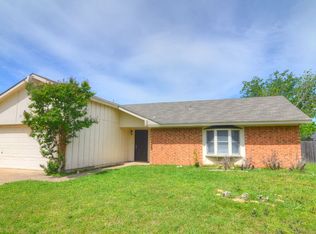 2017 Shenandoah Dr, Carrollton, TX 75007