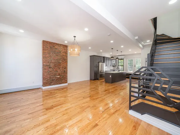 326 Malcolm X Boulevard image 5 of 35