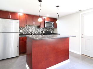 2002 W Cullerton St #1BF, Chicago, IL 60608