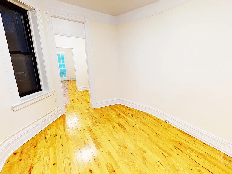 533 E 87th St #3E — Photo 20