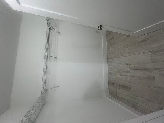 4th image of 3201 Collee Ct #3201