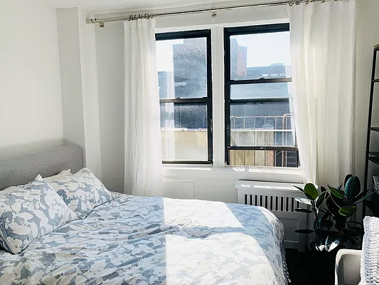 Rented by Bold New York | media 9