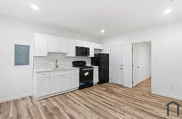 6320 Vine St - 3 — Photo 1