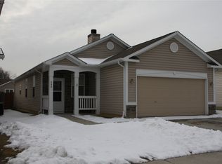 590 Shining Star Ln, Avon, IN 46123