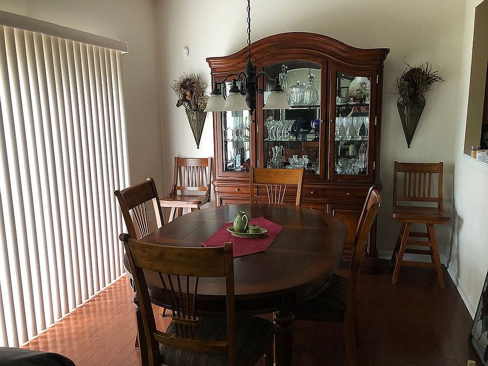 2nd image of 1001 Corwith Dr