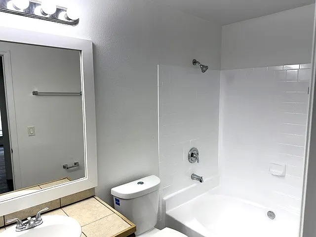 4211 Chatham Oak Ct #102 — Photo 16