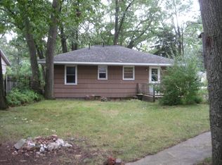1410 Yarmouth Ave, Norton Shores, MI