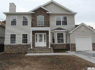 2578 Falcon St, East Meadow, NY 11554