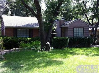 9906 Constance St, Dallas, TX 75220