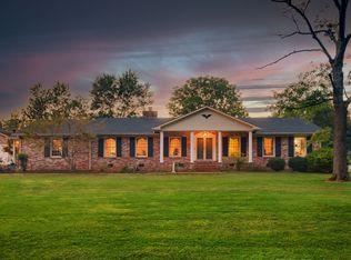 204 Greenbriar Ave, Shelbyville, TN 37160