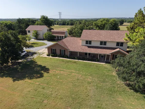 575 Majestic Hills Rd, Ardmore, OK 73401