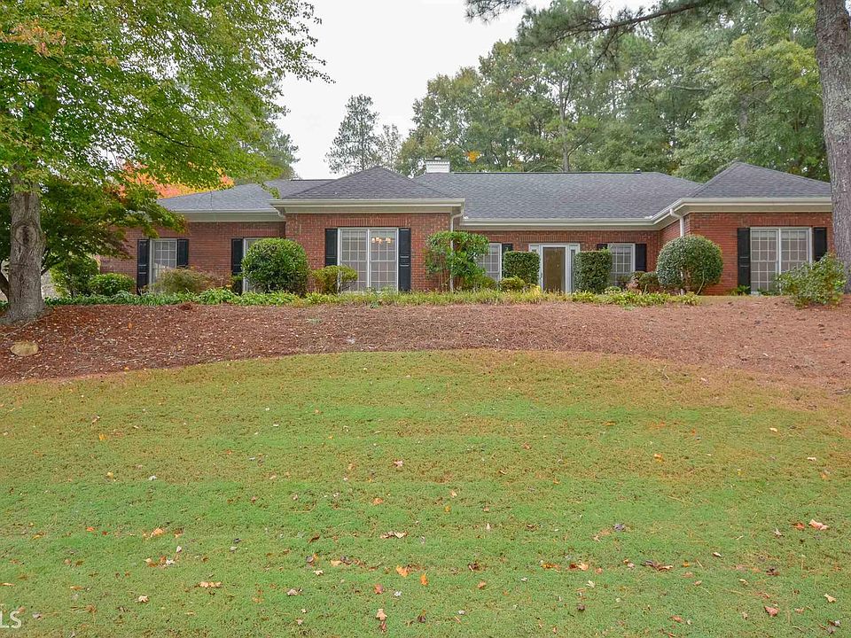 1st image of 2442 Idlewood Way