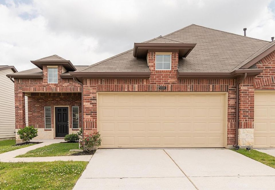 2nd image of 12335 Roy Mix Bohn Ln