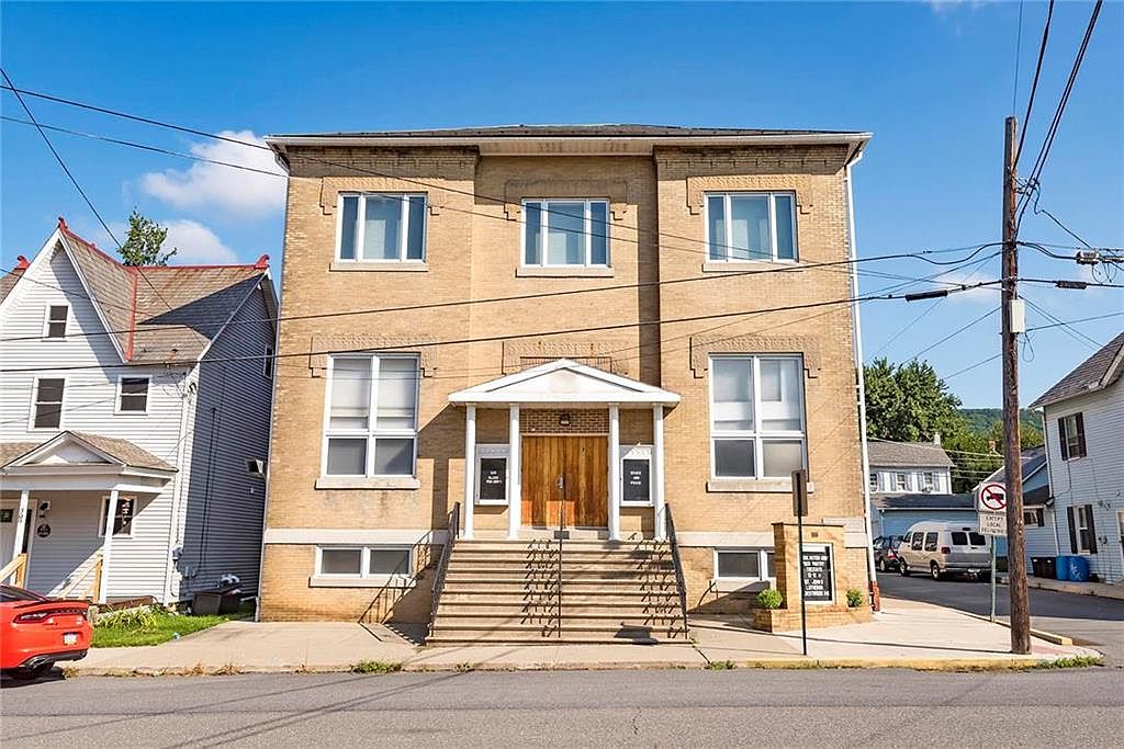 301 W Main St, Pen Argyl, PA 18072 Zillow