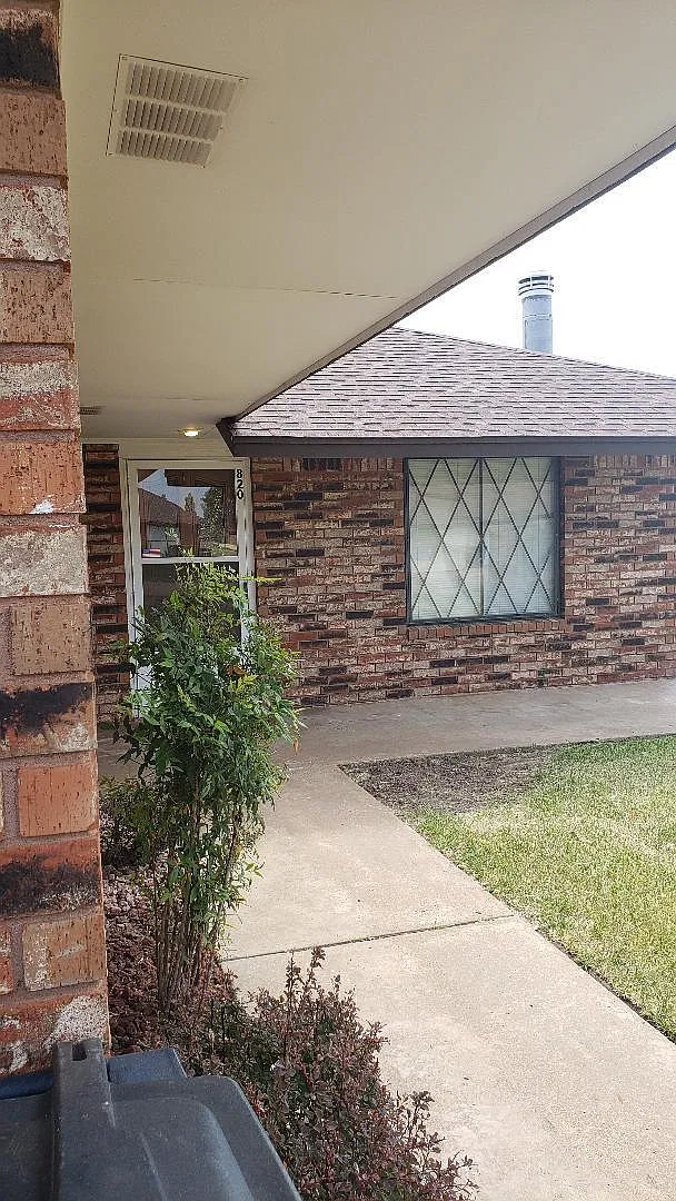 2 bed, 1400 sqft, $800 — Photo 1
