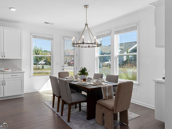 4th image of 4501 Encore Blvd