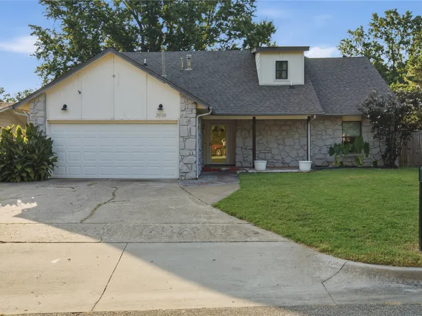 2938 W 65th St, Tulsa, OK 74132