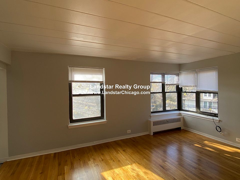 1st image of 1360 W Touhy Ave APT 209