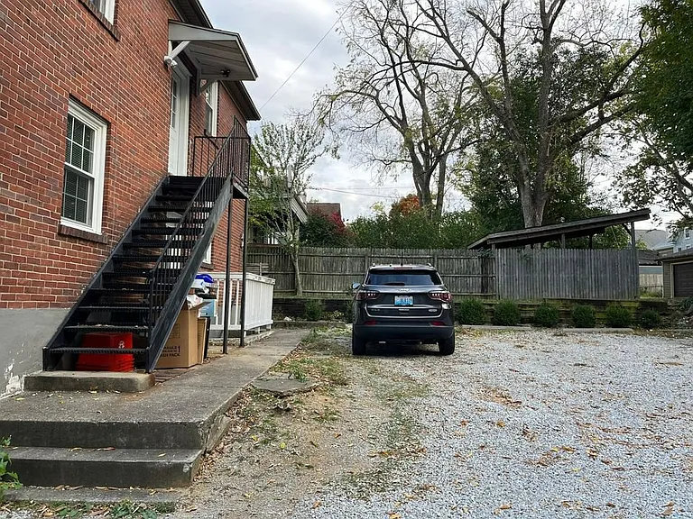 1112 Hilliard Ave #1 — Photo 12