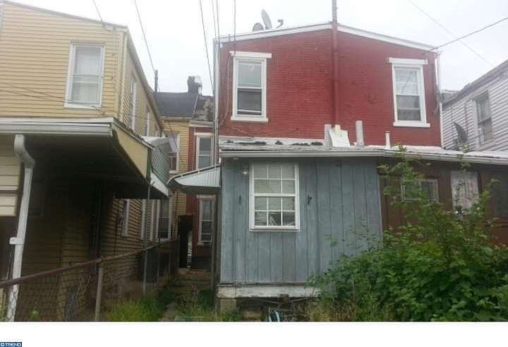 2nd image of 1342 Mulberry St