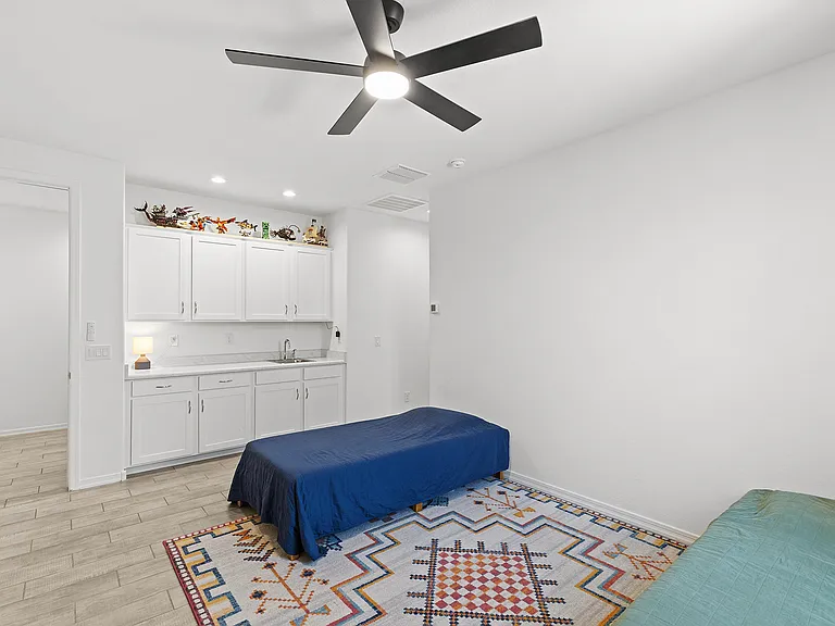 17770 W Running Deer Trl — Photo 22