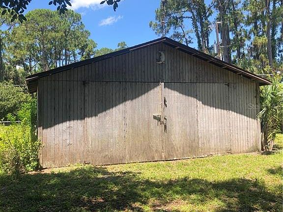 4th image of 18202 Lake Worth Blvd