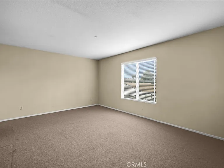 465 E Afton Ln — Photo 15